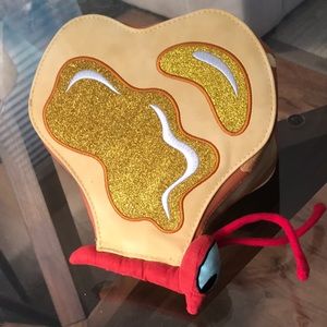 NWT DISNEY “Butter”fly alice in wonderland bag